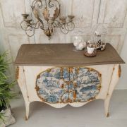 REDESIGN WITH PRIMA A1 DECOUPAGE FIBER – TOILE DE JOUY